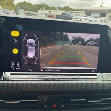 2024 Volkswagen Golf R 2.0T Manual