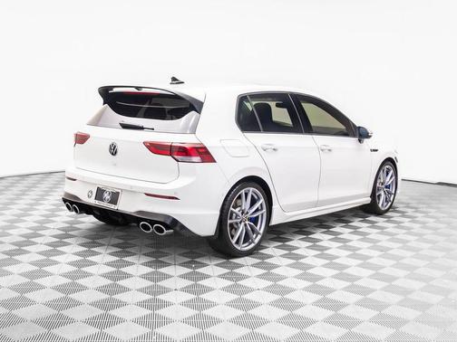 2024 Volkswagen Golf R 2.0T Manual