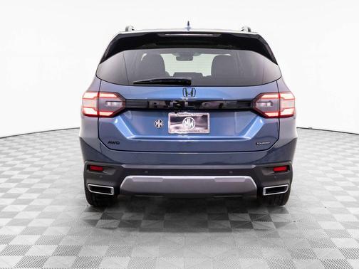 2026 Honda Pilot Touring 8-Passenger