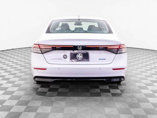Platinum White Pearl 2026 Honda Accord Hybrid EX-L