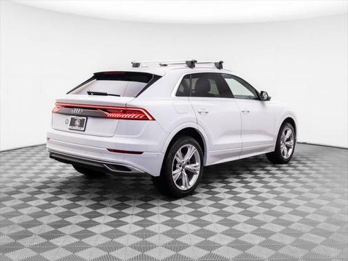 2023 Audi Q8 55 Premium Plus