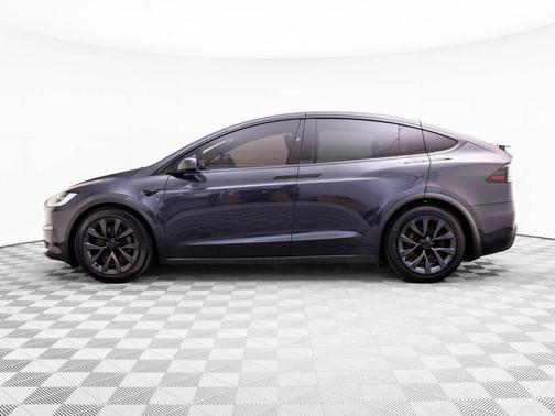 2024 Tesla Model X Long Range