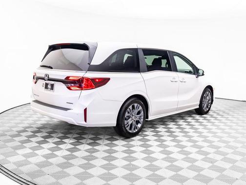2026 Honda Odyssey Touring