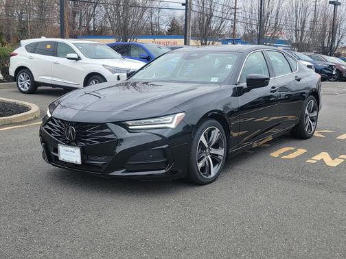 2025 Acura TLX 