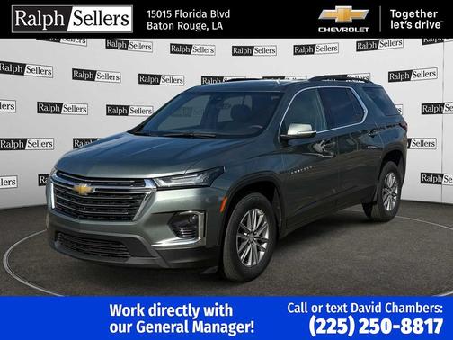 2023 Chevrolet Traverse LT Cloth