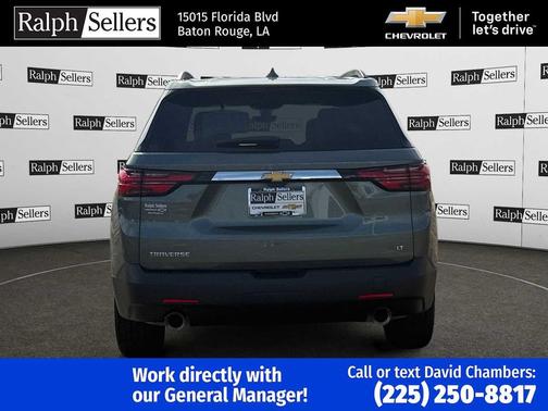 2023 Chevrolet Traverse LT Cloth