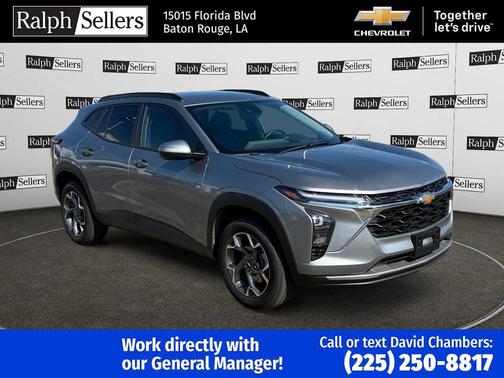 2025 Chevrolet Trax LT