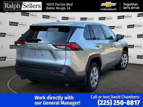 2022 Toyota RAV4 LE