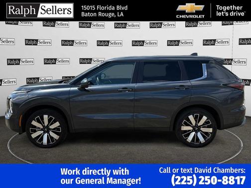 Gray 2025 Mitsubishi Outlander SE 2.5 S-AWC