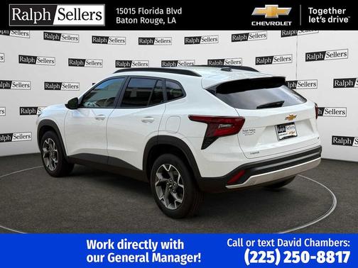 2025 Chevrolet Trax LT