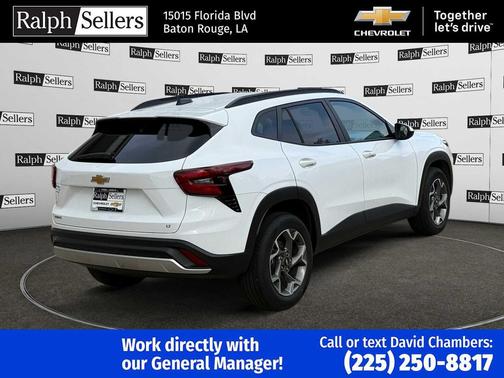 2025 Chevrolet Trax LT