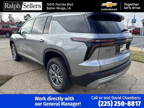 2026 Chevrolet Traverse LT