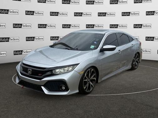 Lunar Silver Metallic 2018 Honda Civic Si
