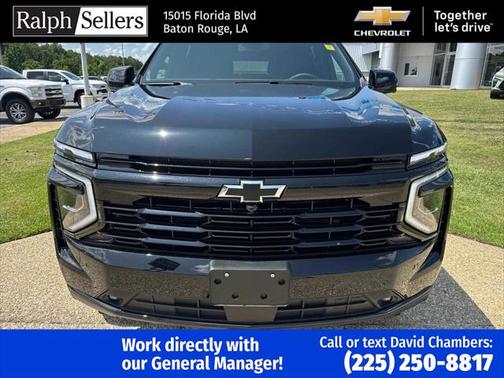 2025 Chevrolet Suburban RST