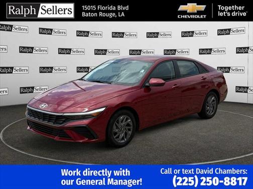 2024 Hyundai ELANTRA SEL
