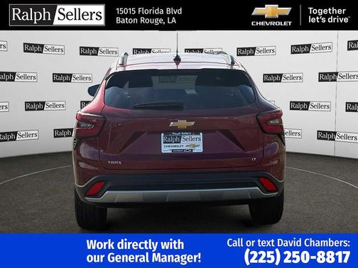 2025 Chevrolet Trax LT