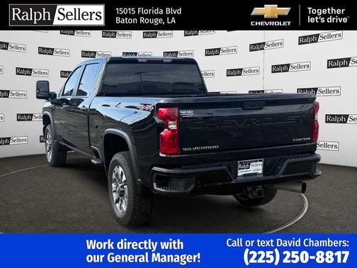 Black 2024 Chevrolet Silverado 2500 Custom
