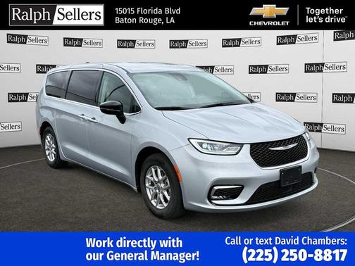 2024 Chrysler Pacifica Touring L