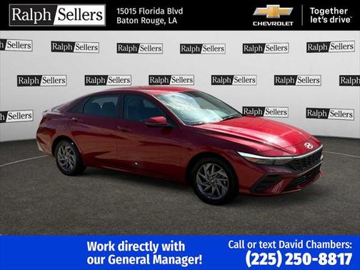 2024 Hyundai ELANTRA SEL