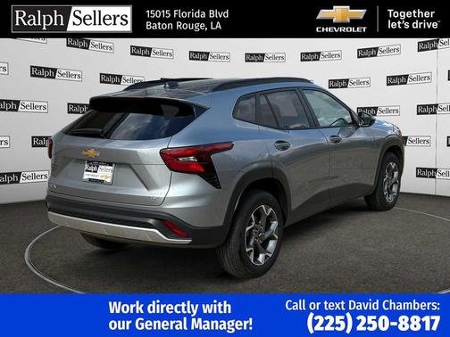 2025 Chevrolet Trax LT