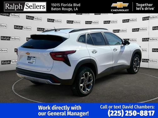 2025 Chevrolet Trax LT