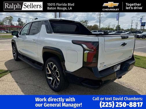 2025 Chevrolet Silverado EV RST