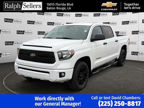 Super White 2018 Toyota Tundra SR5
