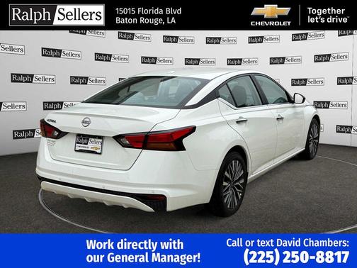 White 2025 Nissan Altima SV FWD