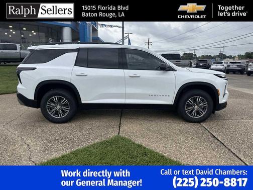 White 2026 Chevrolet Traverse LT