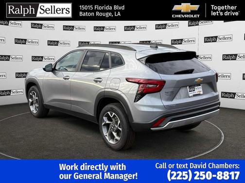 2025 Chevrolet Trax LT