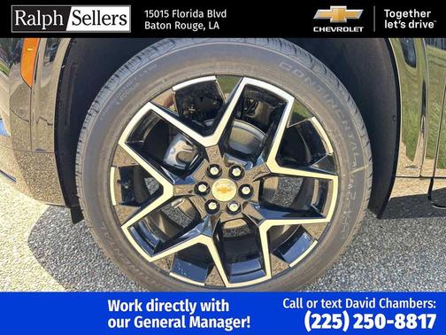 Mosaic Black Metallic 2026 Chevrolet Traverse High Country