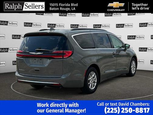 2022 Chrysler Pacifica Touring L