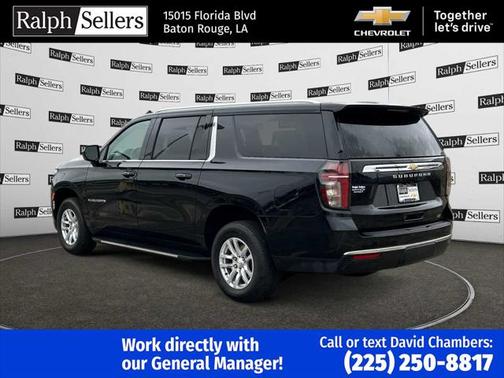 2023 Chevrolet Suburban LT
