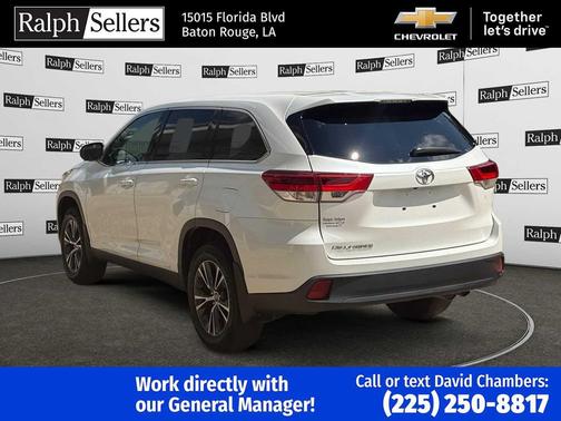 2019 Toyota Highlander LE