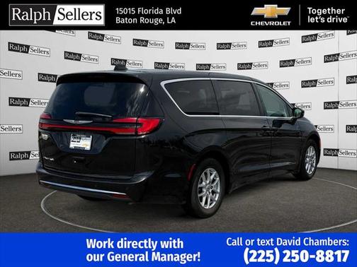 2023 Chrysler Pacifica Touring L