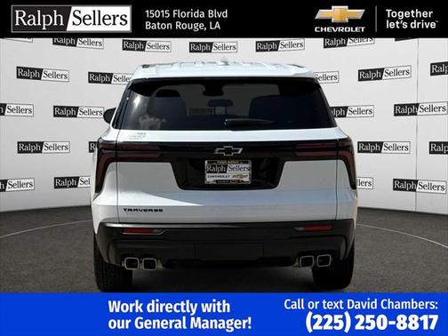 2024 Chevrolet Traverse LS