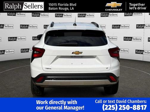 2025 Chevrolet Trax LT
