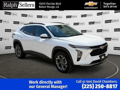 2025 Chevrolet Trax LT