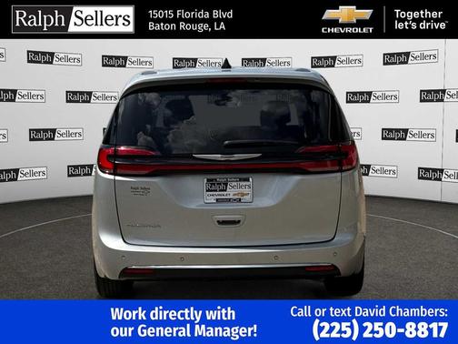 2023 Chrysler Pacifica Touring L