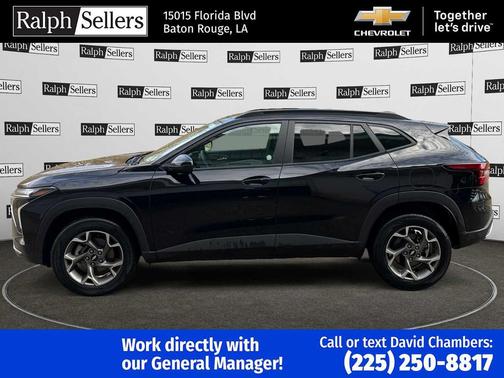 2025 Chevrolet Trax LT