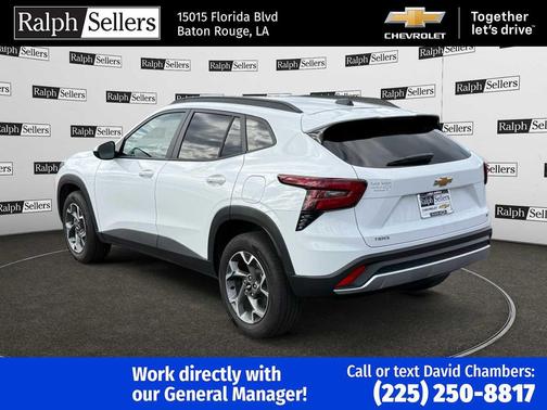 2025 Chevrolet Trax LT