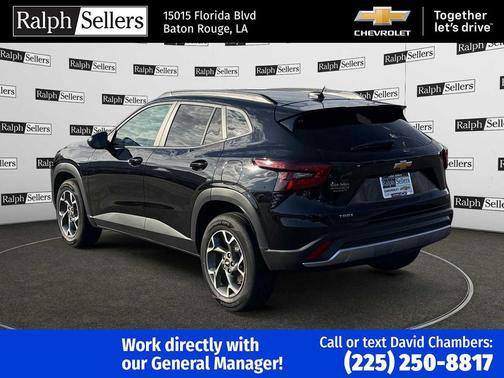 2025 Chevrolet Trax LT