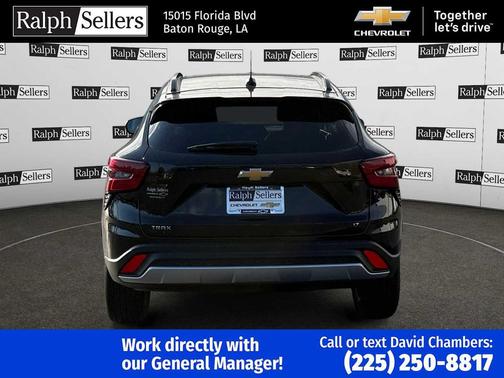 2025 Chevrolet Trax LT