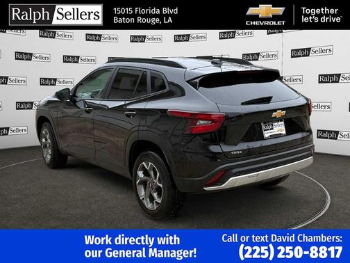 2025 Chevrolet Trax LT