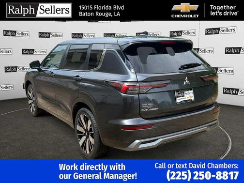 Gray 2025 Mitsubishi Outlander SE S-AWC