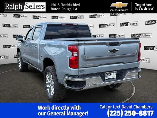 Sterling Gray Metallic 2024 Chevrolet Silverado 1500 LT