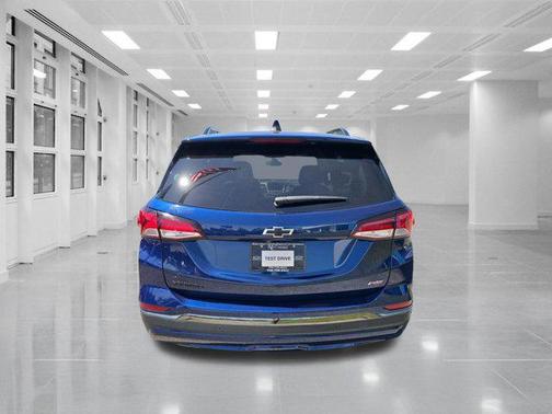 2023 Chevrolet Equinox FWD RS