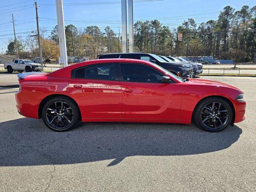 2020 Dodge Charger SXT