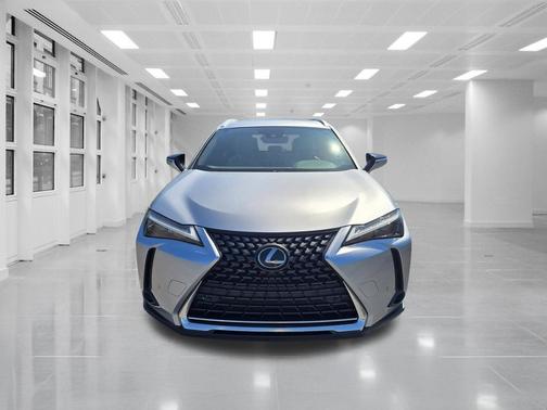 Iridium Silver 2023 Lexus UX 250h Base