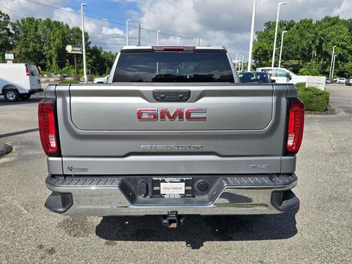 Sterling Metallic 2025 GMC Sierra 1500 SLT